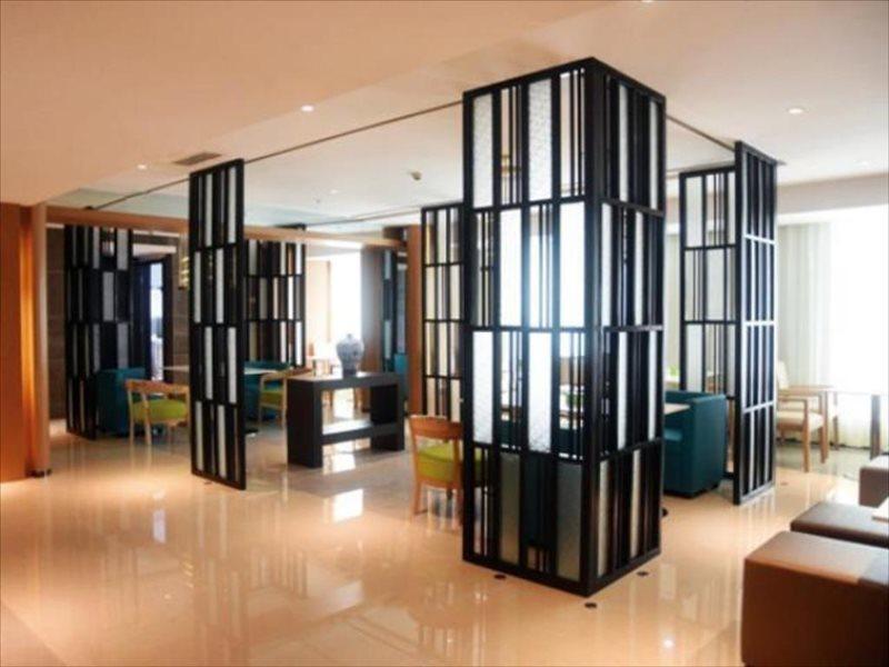 Jinjiang Inn Select Tianshui Railway Station Jindu Plaza Extérieur photo