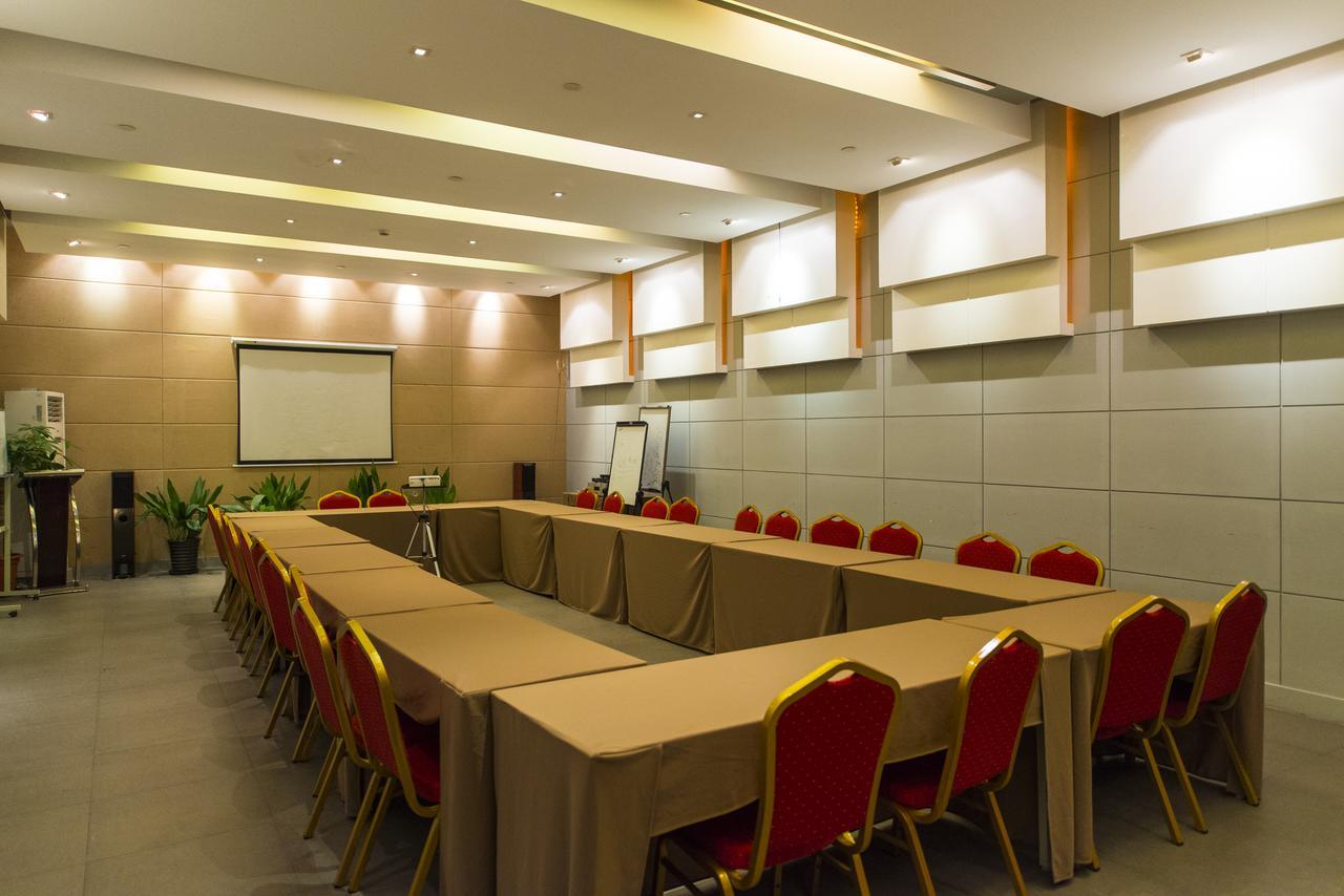 Jinjiang Inn Select Tianshui Railway Station Jindu Plaza Extérieur photo